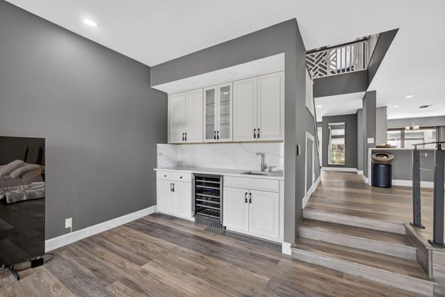2435 PRESIDENTIAL Way G, West Palm Beach, FL 33401