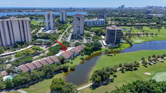 2435 PRESIDENTIAL Way G, West Palm Beach, FL 33401