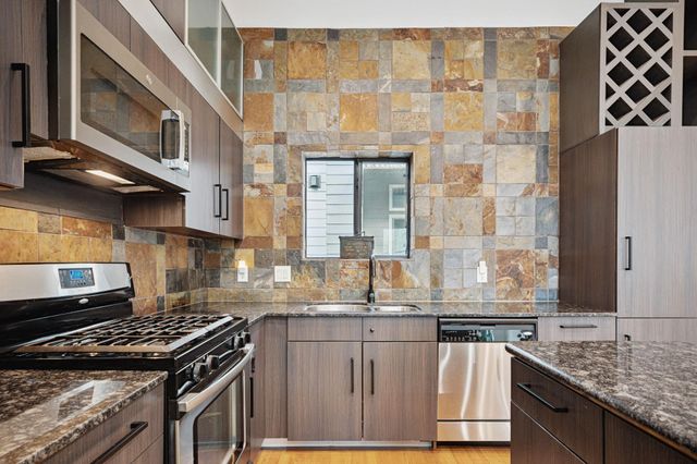 2010 Blodgett Street G, Houston, TX 77004