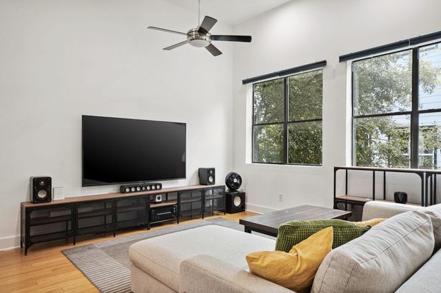 2010 Blodgett Street G, Houston, TX 77004