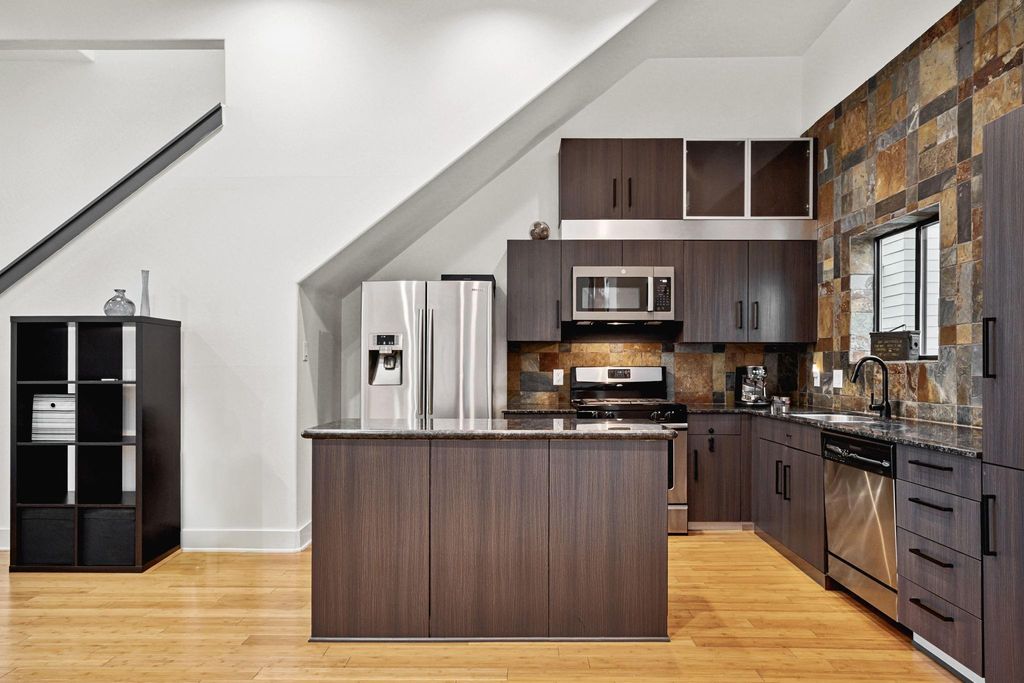 2010 Blodgett Street G, Houston, TX 77004