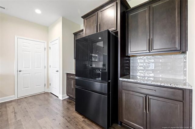 5427 Debut Avenue, Hope Mills, NC 28347