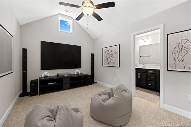 5427 Debut Avenue, Hope Mills, NC 28347