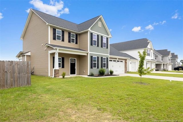 5427 Debut Avenue, Hope Mills, NC 28347