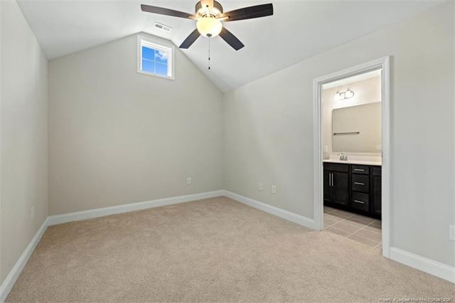 5427 Debut Avenue, Hope Mills, NC 28347