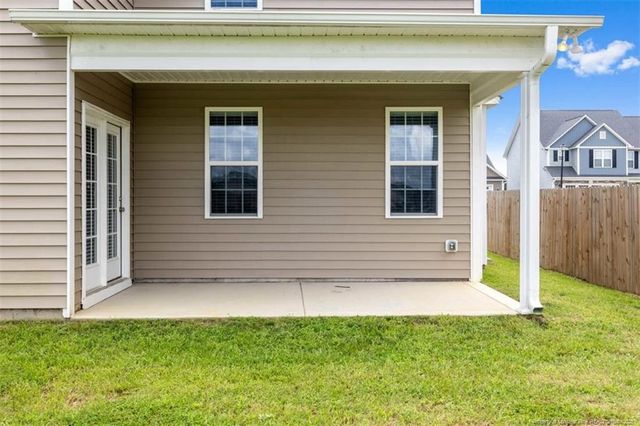 5427 Debut Avenue, Hope Mills, NC 28347