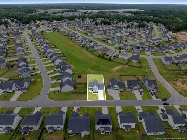 5427 Debut Avenue, Hope Mills, NC 28347