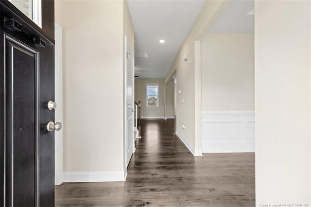 5427 Debut Avenue, Hope Mills, NC 28347