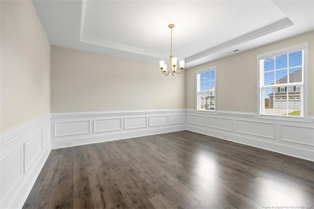 5427 Debut Avenue, Hope Mills, NC 28347