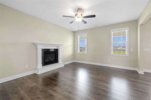 5427 Debut Avenue, Hope Mills, NC 28347