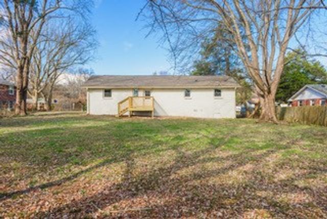 6610 Longview Dr, Murfreesboro, TN 37129