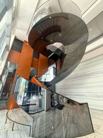 1300 Brickell Bay Drive 1904, Miami, FL 33131