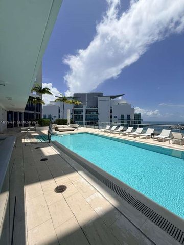 1300 Brickell Bay Drive 1904, Miami, FL 33131