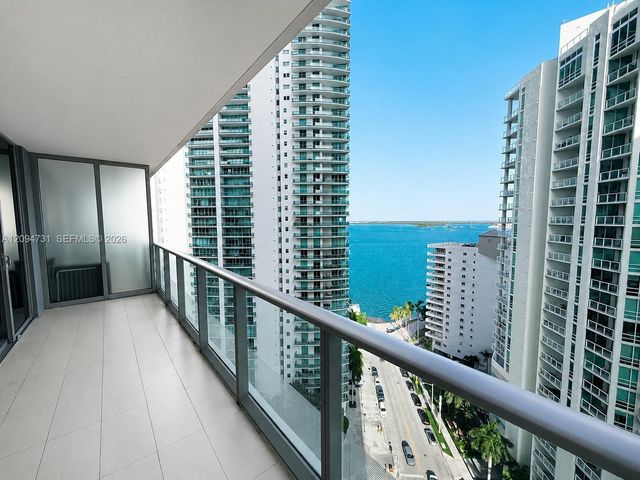 1300 Brickell Bay Drive 1904, Miami, FL 33131
