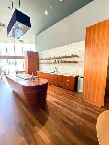 1300 Brickell Bay Drive 1904, Miami, FL 33131