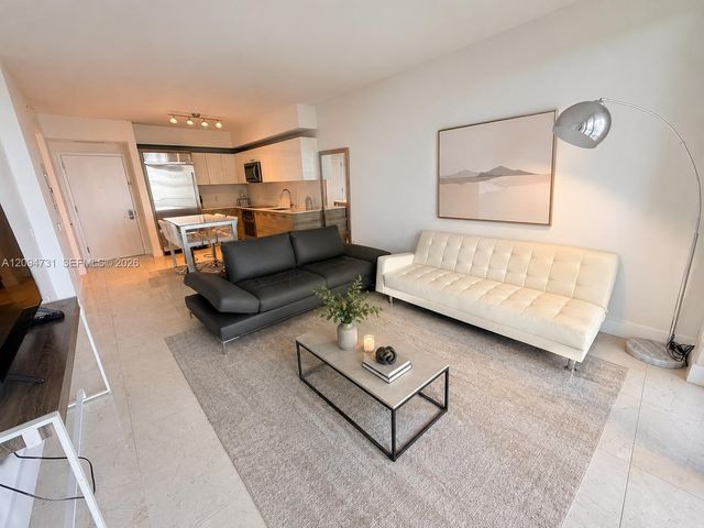 1300 Brickell Bay Drive 1904, Miami, FL 33131