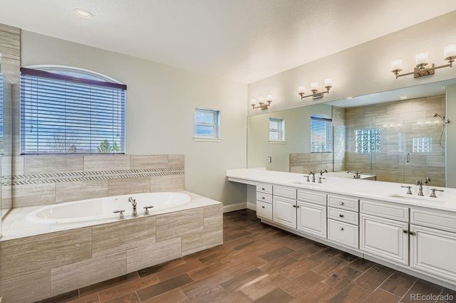 7832 W Oxford Circle, Lakewood, CO 80235