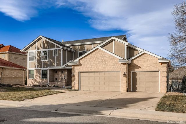 7832 W Oxford Circle, Lakewood, CO 80235
