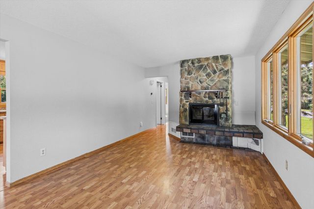 736 Lasso Lane, Eagan, MN 55123