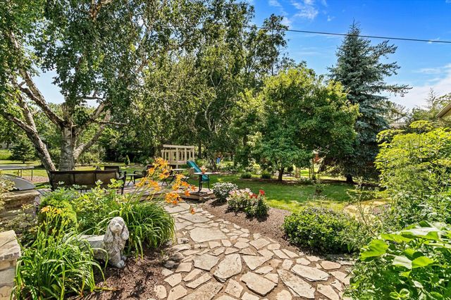 736 Lasso Lane, Eagan, MN 55123