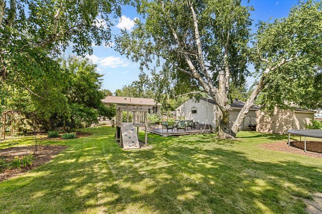 736 Lasso Lane, Eagan, MN 55123