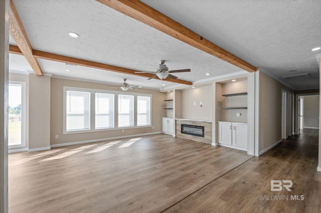 21990 Creekfront Drive, Robertsdale, AL 36567