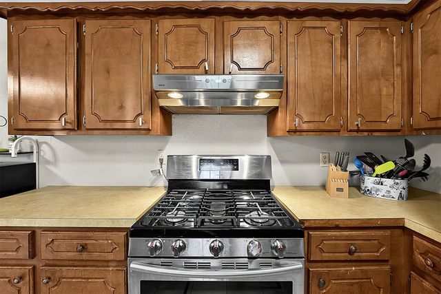 104 N Wortman Place, Claremore, OK 74017