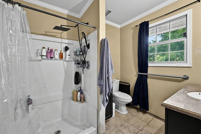 104 N Wortman Place, Claremore, OK 74017