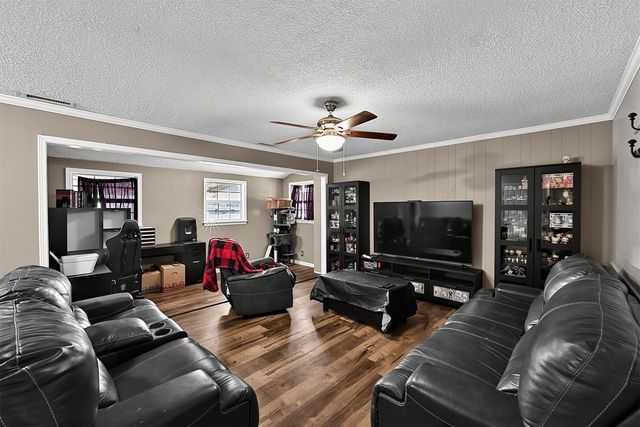 104 N Wortman Place, Claremore, OK 74017
