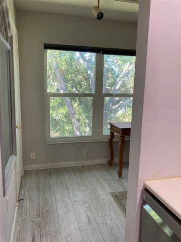 5725 80TH STREET N 404, St Petersburg, FL 33709