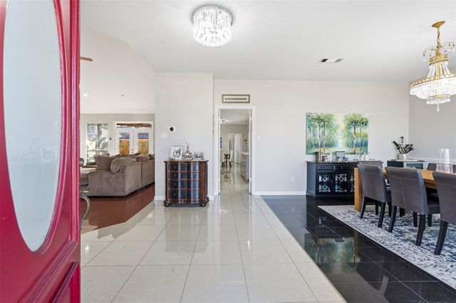 7927 Wolfield Lane, Houston, TX 77071