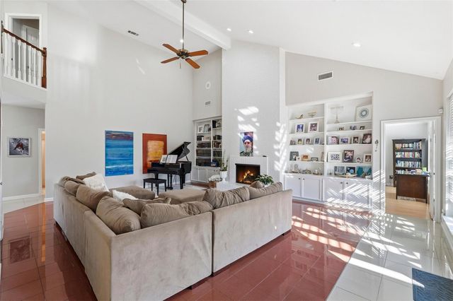 7927 Wolfield Lane, Houston, TX 77071