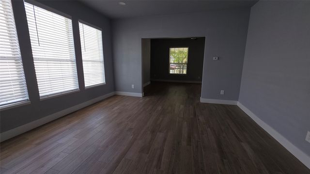 2936 S Jennings Avenue, Fort Worth, TX 76110