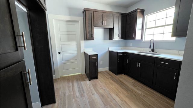 2936 S Jennings Avenue, Fort Worth, TX 76110