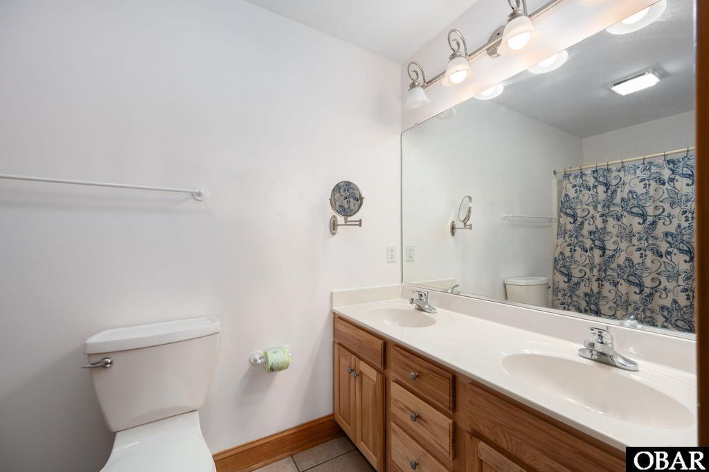 Image 17 of property listing at 6919 S Virginia Dare Trail Lot 10, Nags Head, NC 27959