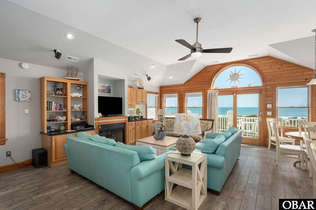 Image 4 of property listing at 6919 S Virginia Dare Trail Lot 10, Nags Head, NC 27959