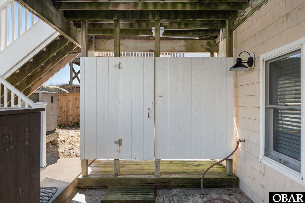 Image 33 of property listing at 6919 S Virginia Dare Trail Lot 10, Nags Head, NC 27959