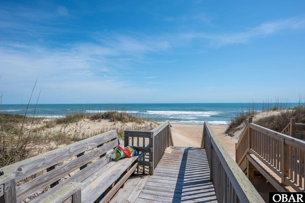 Image 36 of property listing at 6919 S Virginia Dare Trail Lot 10, Nags Head, NC 27959