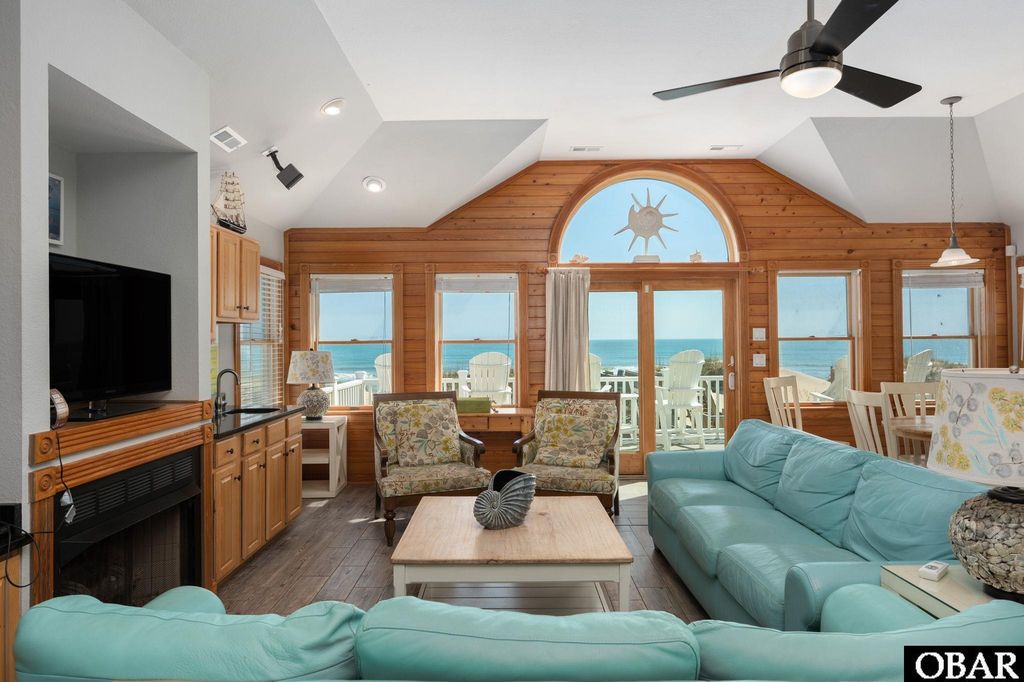 Image 5 of property listing at 6919 S Virginia Dare Trail Lot 10, Nags Head, NC 27959