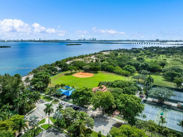 508 NE 67th St, Miami, FL 33138