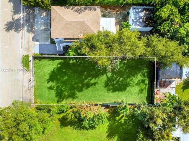 508 NE 67th St, Miami, FL 33138