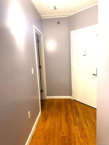 88-20 Parsons Boulevard 3A, Jamaica, NY 11432