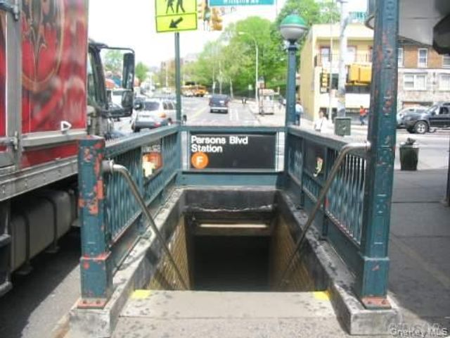 88-20 Parsons Boulevard 3A, Jamaica, NY 11432