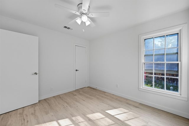 4533 Geddes Avenue, Fort Worth, TX 76107