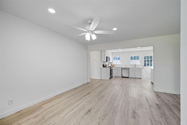 4533 Geddes Avenue, Fort Worth, TX 76107