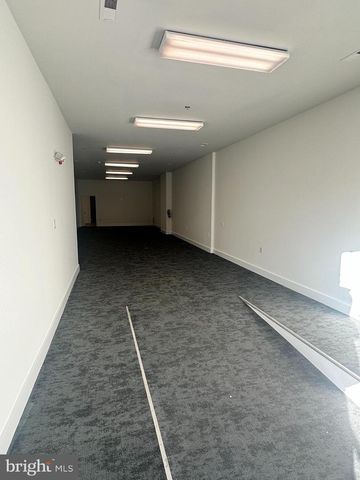 2737 W GIRARD AVE, Philadelphia, PA 19130