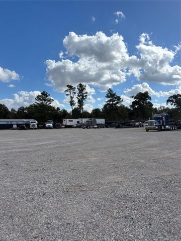 5715 & 5721 Spindle Drive, Houston, TX 77086