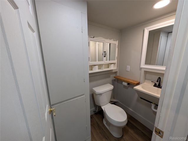 4010 Reynolds Street, Flint, MI 48532