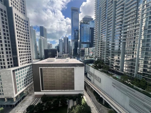 31 SE 6th St 2307, Miami, FL 33131