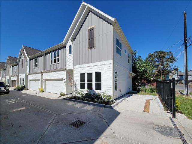 5931 Beall Street B, Houston, TX 77091